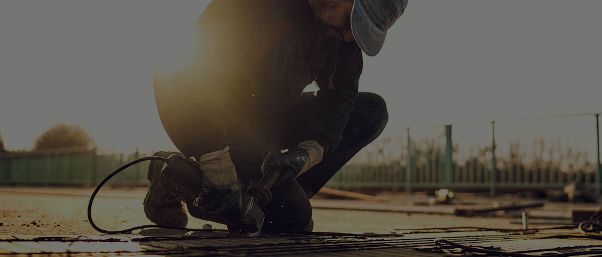 上海助腾网站设计制作开发公司推荐案例-世链国际-1